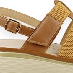 Sandalia New Walk Cintas Camel