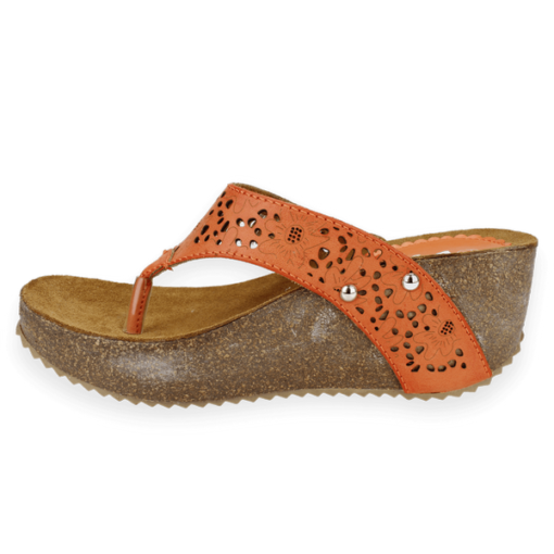 Sandalia New Walk Troquelada Tachas Naranja