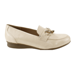 Mocasín Charol Beige